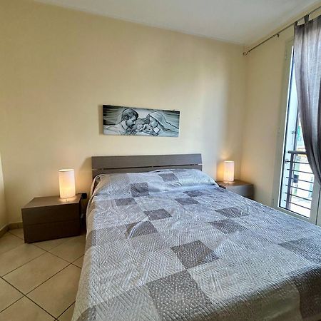 Residenza Zeus 6 Villa Gallipolli Exteriör bild